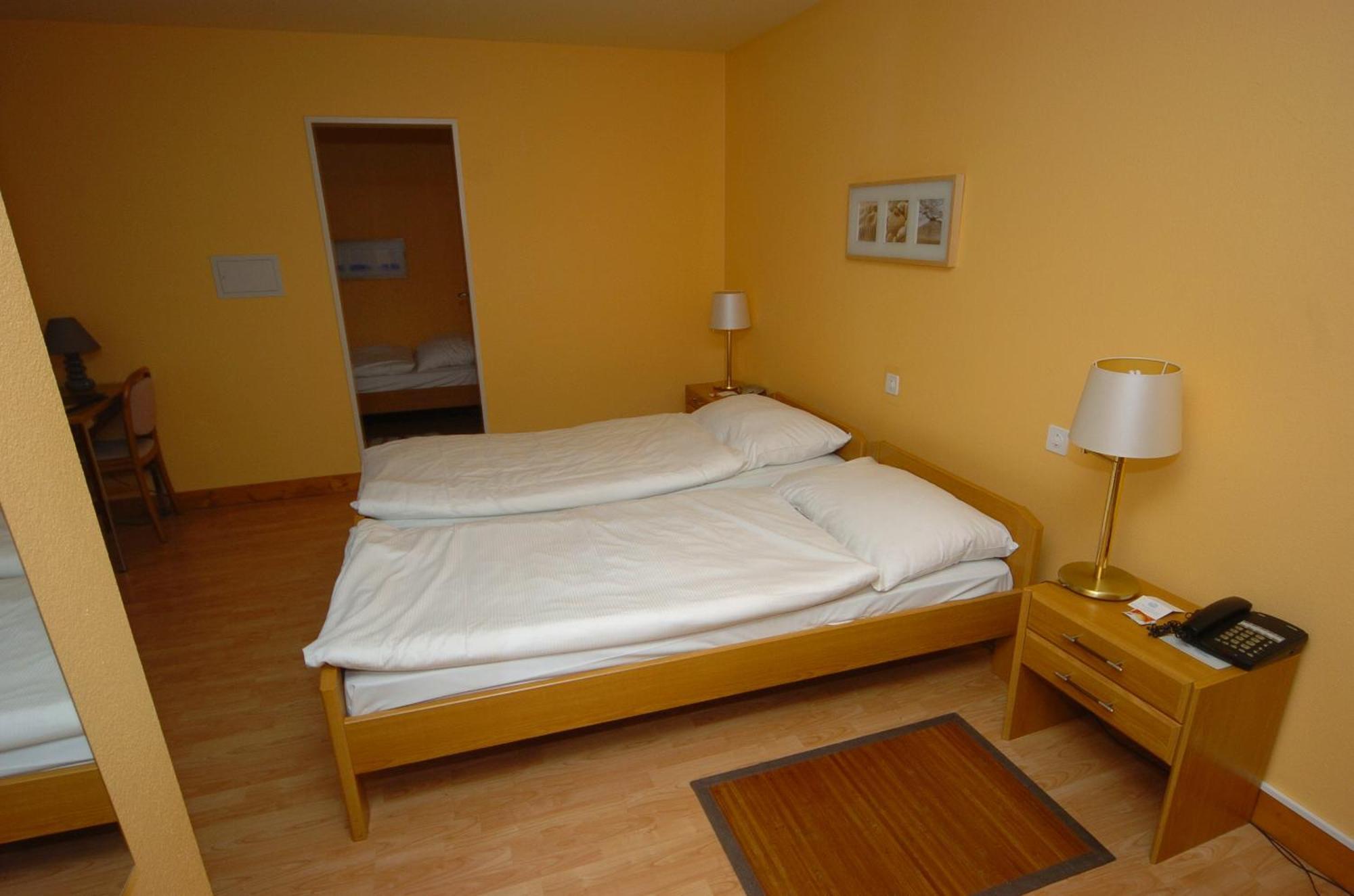 Hotel Le Cedre Bex Cameră foto